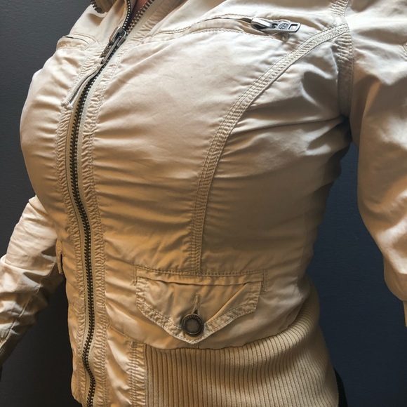 Spring jacket size S - Picture 2 of 6